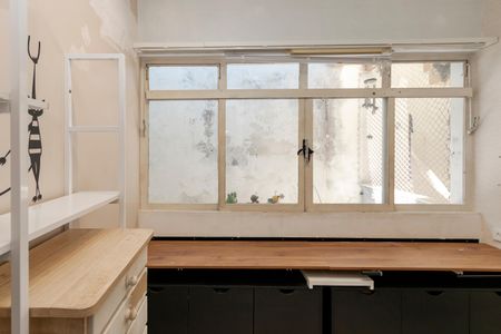 Casa à venda com 200m², 4 quartos e 2 vagas Casa à venda com 200m², 4 quartos e 2 vagasQuarto 2