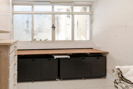 Casa à venda com 200m², 4 quartos e 2 vagas Casa à venda com 200m², 4 quartos e 2 vagasQuarto 2