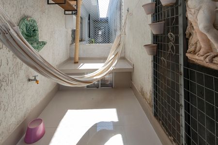 Casa à venda com 200m², 4 quartos e 2 vagas Casa à venda com 200m², 4 quartos e 2 vagasVaranda da Suíte 2