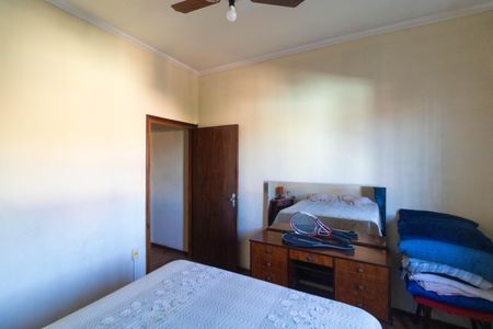 Casa à venda com 170m², 4 quartos e 1 vaga Casa à venda com 170m², 4 quartos e 1 vagaQuarto 01