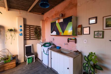 Casa à venda com 170m², 4 quartos e 1 vaga Casa à venda com 170m², 4 quartos e 1 vagaÁrea de Serviço