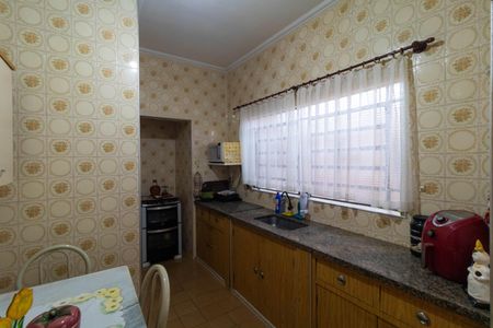 Casa à venda com 170m², 4 quartos e 1 vaga Casa à venda com 170m², 4 quartos e 1 vagaCozinha