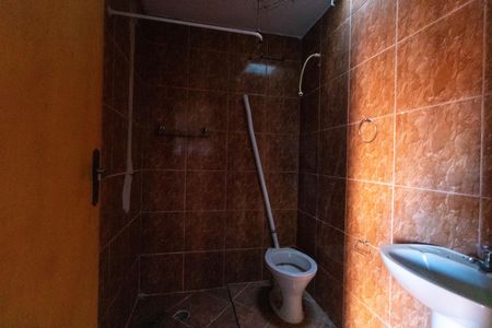 Casa à venda com 170m², 4 quartos e 1 vaga Casa à venda com 170m², 4 quartos e 1 vagaBanheiro da casa 02