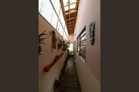 Casa à venda com 170m², 4 quartos e 1 vaga Casa à venda com 170m², 4 quartos e 1 vagaÁrea de Serviço