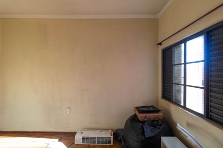 Casa à venda com 170m², 4 quartos e 1 vaga Casa à venda com 170m², 4 quartos e 1 vagaQuarto 02