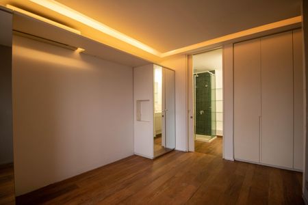 Apartamento à venda com 118m², 1 quarto e 2 vagas Apartamento à venda com 118m², 1 quarto e 2 vagasQuarto