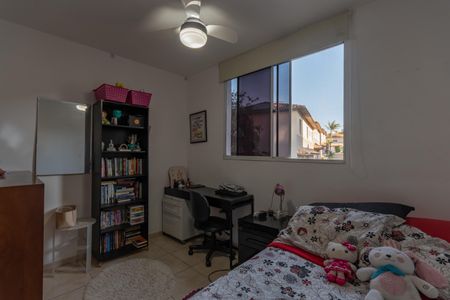 Casa de condomínio à venda com 72m², 2 quartos e 1 vaga Casa de condomínio à venda com 72m², 2 quartos e 1 vagaQuarto 2