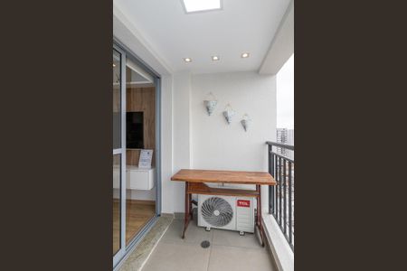 Apartamento para alugar com 28m², 1 quarto e sem vaga Apartamento para alugar com 28m², 1 quarto e sem vagaSacada