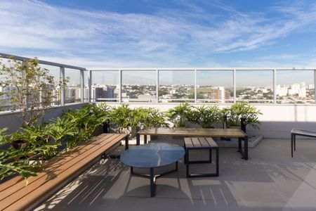 Apartamento para alugar com 28m², 1 quarto e sem vaga Apartamento para alugar com 28m², 1 quarto e sem vagaÁrea comum - Salão de festas