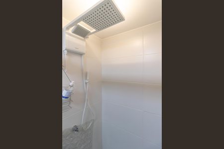 Apartamento para alugar com 28m², 1 quarto e sem vaga Apartamento para alugar com 28m², 1 quarto e sem vagaBanheiro da Suíte