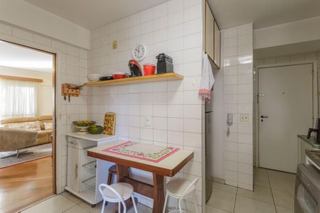Apartamento à venda com 112m², 3 quartos e 2 vagasCozinha