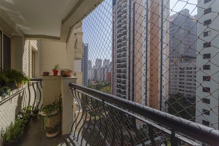 Apartamento à venda com 112m², 3 quartos e 2 vagasVaranda da Sala