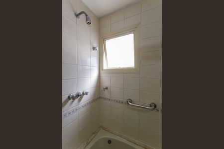 Apartamento à venda com 112m², 3 quartos e 2 vagasBanheiro da Suíte