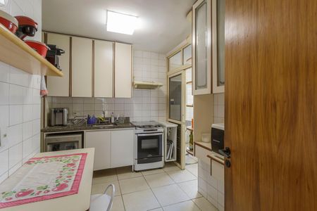 Apartamento à venda com 112m², 3 quartos e 2 vagasCozinha