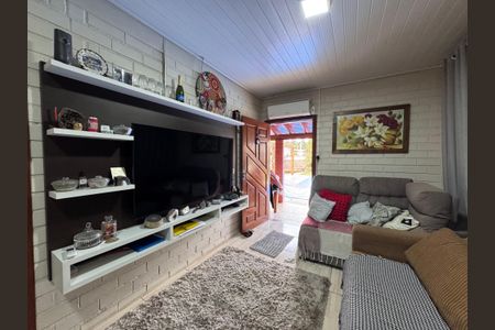 Casa à venda com 150m², 2 quartos e 3 vagasSala