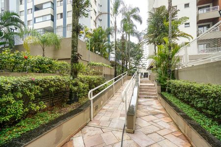 Apartamento à venda com 71m², 3 quartos e 1 vagaÁrea comum