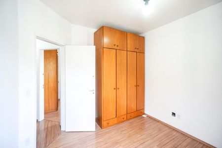 Apartamento à venda com 71m², 3 quartos e 1 vagaQuarto 03