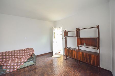 Casa para alugar com 100m², 1 quarto e 1 vagaSala