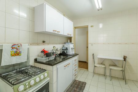 Apartamento à venda com 110m², 4 quartos e 1 vagaCozinha