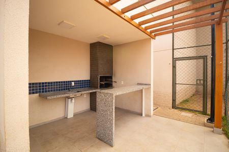 Apartamento para alugar com 50m², 2 quartos e 1 vaga Apartamento para alugar com 50m², 2 quartos e 1 vagaÁrea comum - Churrasqueira