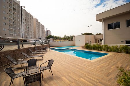 Apartamento para alugar com 50m², 2 quartos e 1 vaga Apartamento para alugar com 50m², 2 quartos e 1 vagaÁrea comum - Piscina