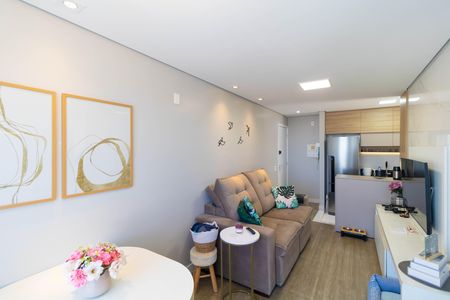 Sala de apartamento para alugar com 2 quartos, 50m² em Jardim do Lago, Campinas