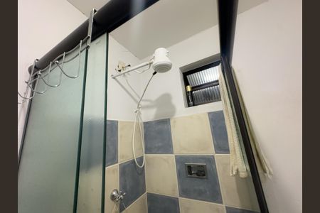 Casa à venda com 165m², 3 quartos e 2 vagas Casa à venda com 165m², 3 quartos e 2 vagasBanheiro Suíte 3 (externa)