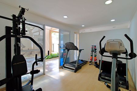 Apartamento para alugar com 56m², 2 quartos e 1 vaga Apartamento para alugar com 56m², 2 quartos e 1 vagaÁrea comum - Academia