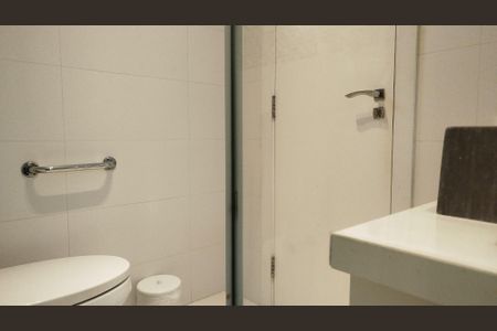 Apartamento à venda com 150m², 4 quartos e 2 vagasBanheiro da Suíte 2