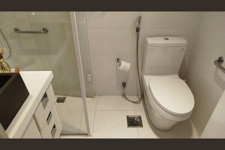 Apartamento à venda com 150m², 4 quartos e 2 vagasBanheiro da Suíte 2