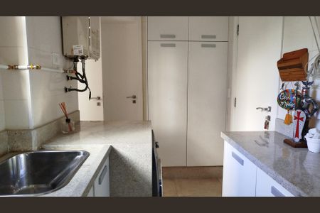 Apartamento à venda com 150m², 4 quartos e 2 vagasÁrea de Serviço