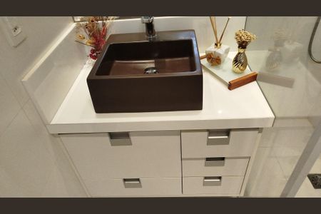 Apartamento à venda com 150m², 4 quartos e 2 vagasBanheiro da Suíte 2