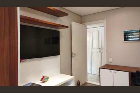 Apartamento à venda com 150m², 4 quartos e 2 vagasQuarto 