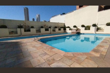 Apartamento à venda com 150m², 4 quartos e 2 vagasPiscina