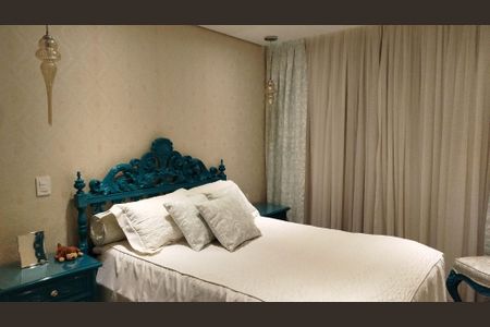 Apartamento à venda com 150m², 4 quartos e 2 vagasSuíte 1