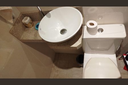 Apartamento à venda com 150m², 4 quartos e 2 vagasBanheiro de Serviço