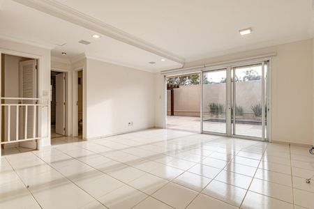 Casa de condomínio à venda com 569m², 4 quartos e 4 vagasFoto 07