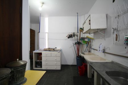 Casa à venda com 559m², 5 quartos e 4 vagas