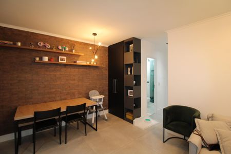 Apartamento à venda com 66m², 2 quartos e 2 vagasSala / Cozinha