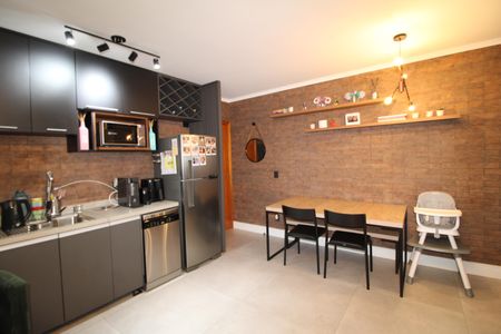 Apartamento à venda com 66m², 2 quartos e 2 vagasSala / Cozinha