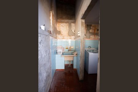 Casa à venda com 505m², 2 quartos e 2 vagas Casa à venda com 505m², 2 quartos e 2 vagasÁrea de Serviço