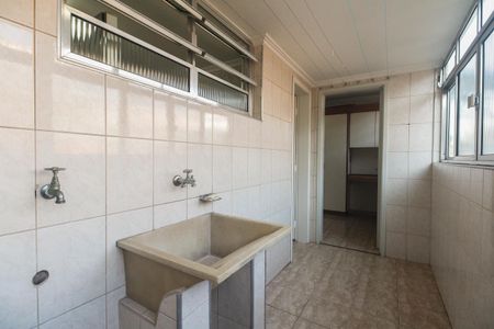 Apartamento à venda com 120m², 3 quartos e 1 vagaÁrea de Serviço