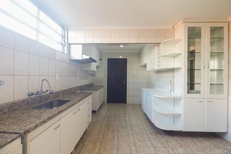 Apartamento à venda com 120m², 3 quartos e 1 vagaCozinha
