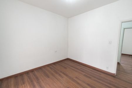Casa à venda com 40m², 1 quarto e sem vaga Casa à venda com 40m², 1 quarto e sem vagaSala