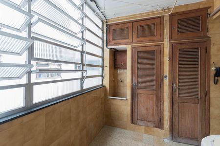 Apartamento à venda com 100m², 3 quartos e 1 vagaÁrea de Serviço