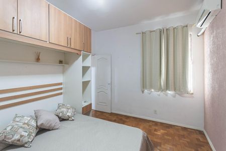 Apartamento à venda com 100m², 3 quartos e 1 vagaQuarto 2