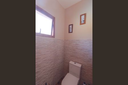 Casa de condomínio à venda com 300m², 4 quartos e 6 vagas Casa de condomínio à venda com 300m², 4 quartos e 6 vagasLavabo