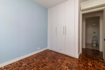 Apartamento à venda com 117m², 3 quartos e 1 vagaQuarto 