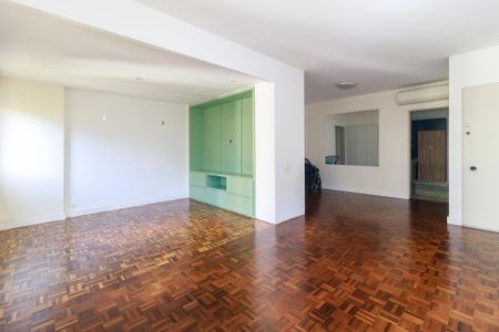 Apartamento à venda com 117m², 3 quartos e 1 vagaSala