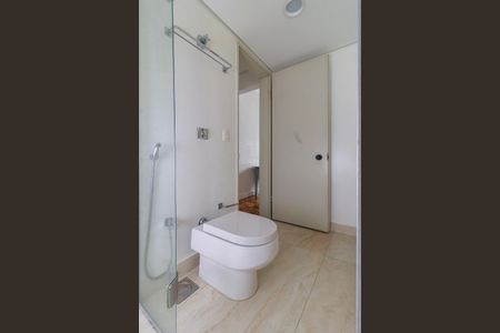 Apartamento à venda com 117m², 3 quartos e 1 vagaBanheiro da Suíte